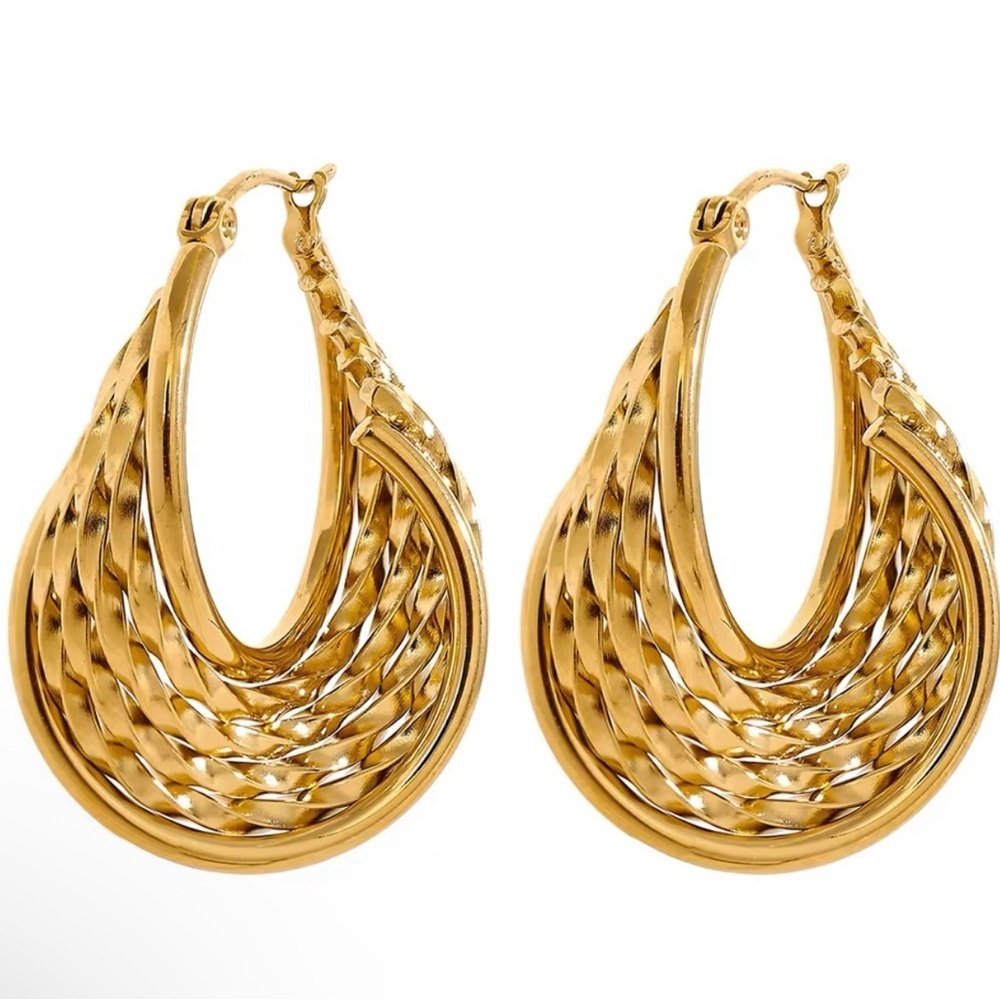 18K Gold Plated U-shape Twisted Hoop Earrings